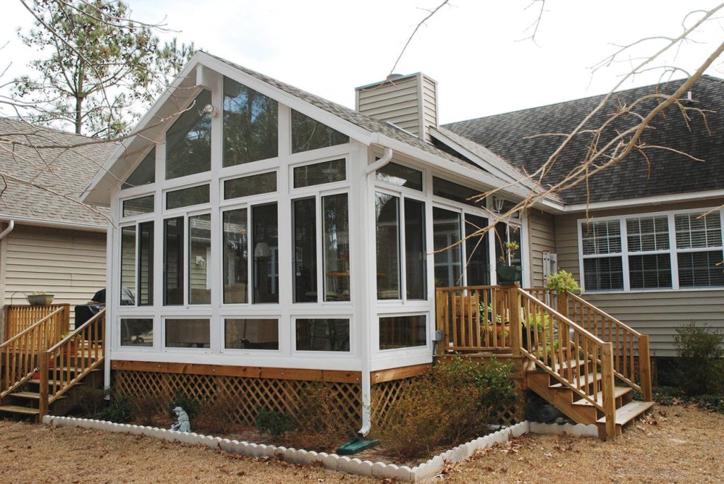 Four-Season Porches for Twin Cities Homeowners
