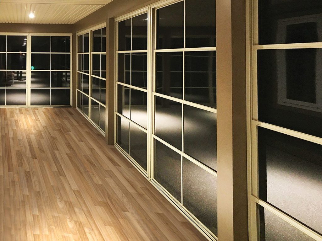 Four-track Vinyl Stacking Windows