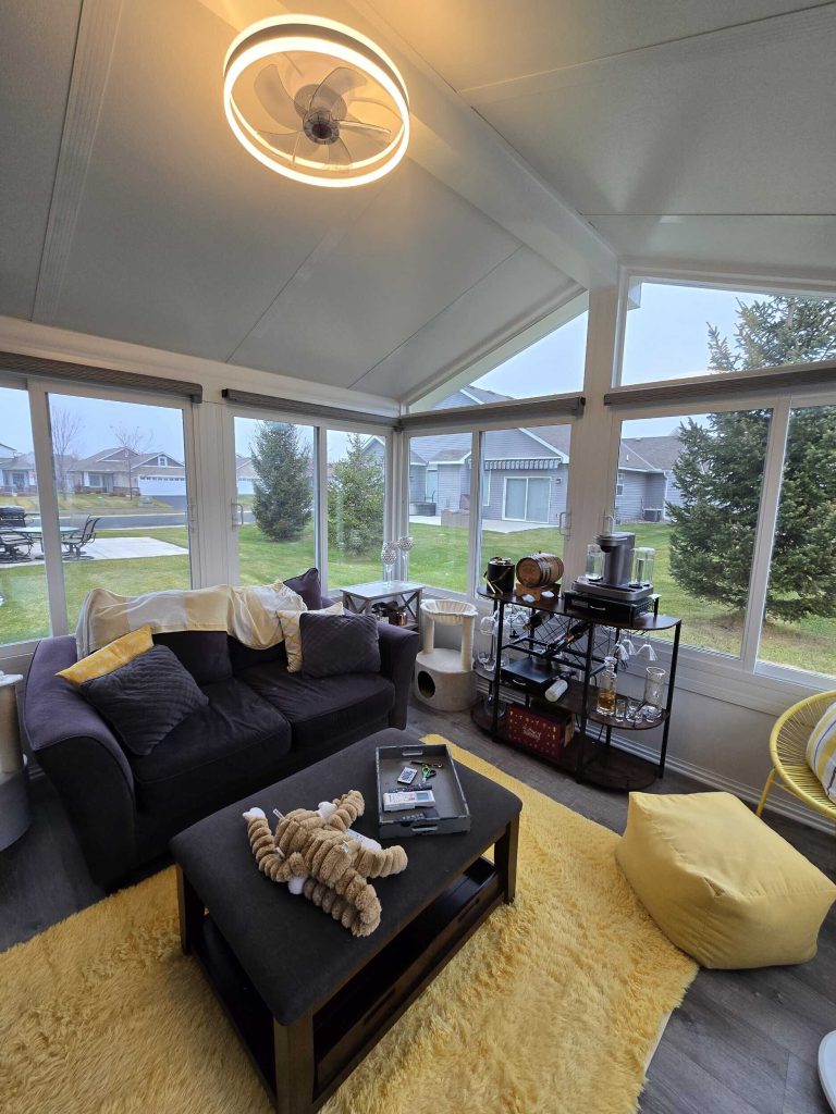 Custom Sunroom Contractor Minnesota
