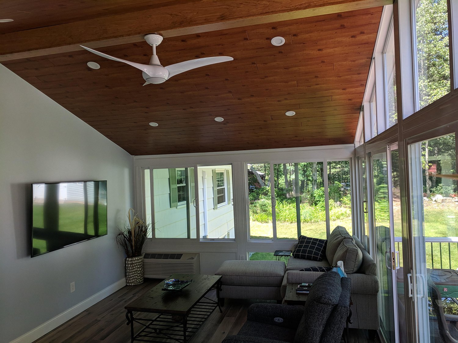 Minnesota Sunroom PTAC